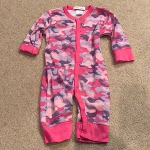 Little Mish Pink Camo onesie 6m